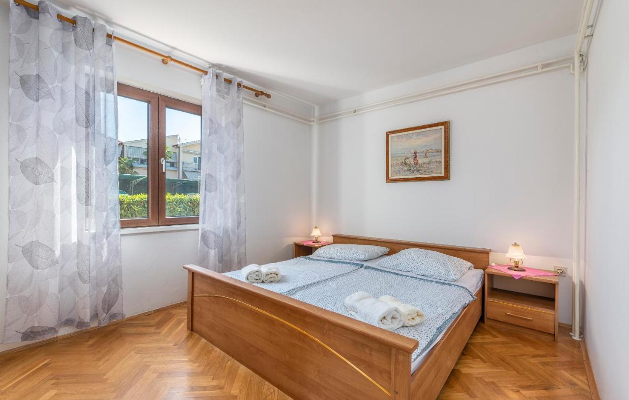 Apartments Feniks Пореч Екстер'єр фото